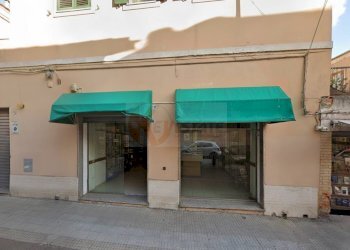 Foto 2 - Locale Commerciale via Dei Mille
28, Sassari - foto 2