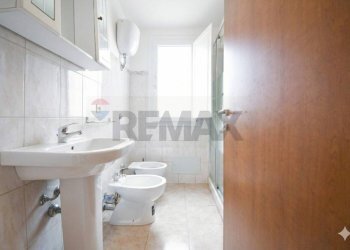 Bagno - Two-room apartment Via della Libertà
 
34, Soleminis - photo 21