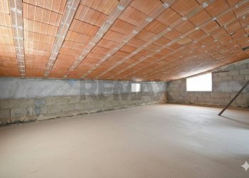 Stanza vuota - Attic Via della Libertà
 
34, Soleminis - photo 8