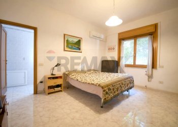 Camera / camera da letto - Independent house Cagliari - photo 5