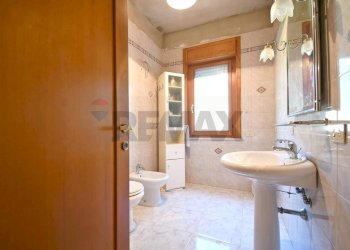 Bagno - Trilocale Cagliari - foto 13