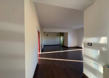 Foto 3 - Appartamento Via Bartolomeo Cannizzo
 
29, Siracusa - foto 3