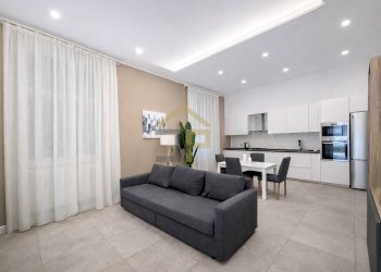 Foto 1 - Trilocale via Trieste
 
76, Palermo - foto 1