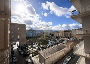 Foto 17 - Trilocale via Trieste
 
76, Palermo - foto 17