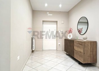 Hall / corridoio - Appartamento Via Paolo Emilio
 
34, Trani - foto 2