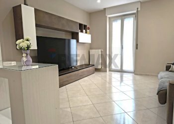 Soggiorno - Appartamento Via Paolo Emilio
 
34, Trani - foto 6