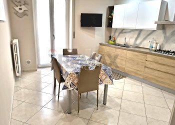 Cucina - Appartamento Via Paolo Emilio
 
34, Trani - foto 10