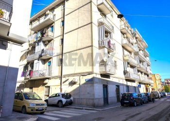 Edificio all\'aperto - Appartamento Via Paolo Emilio
 
34, Trani - foto 22