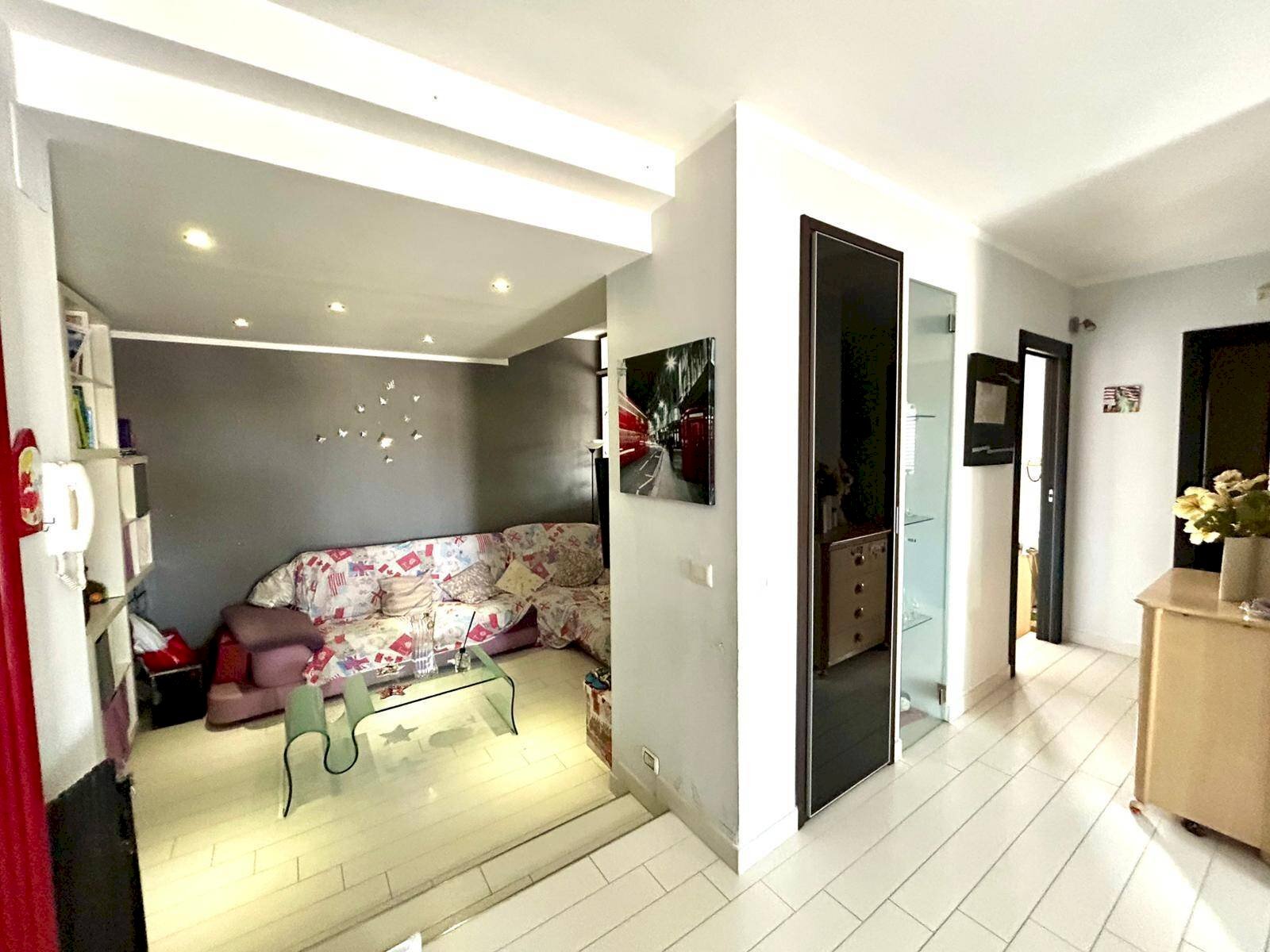 Foto 2 - Quadrilocale Via Brindisi
 
1, Acerra - foto 2