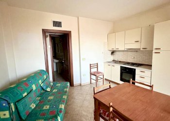 Foto 6 - Bilocale via Angioi
 
10, Valledoria - foto 6