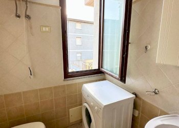 Foto 15 - Bilocale via Angioi
 
10, Valledoria - foto 15