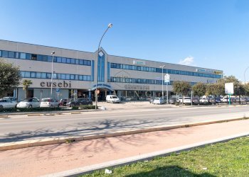 Foto 2 - Office Via Pasubio
 
36, San Benedetto del Tronto - photo 2