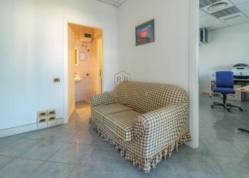 Foto 6 - Office Via Pasubio
 
36, San Benedetto del Tronto - photo 6