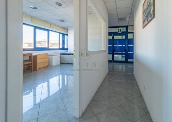 Foto 7 - Office Via Pasubio
 
36, San Benedetto del Tronto - photo 7