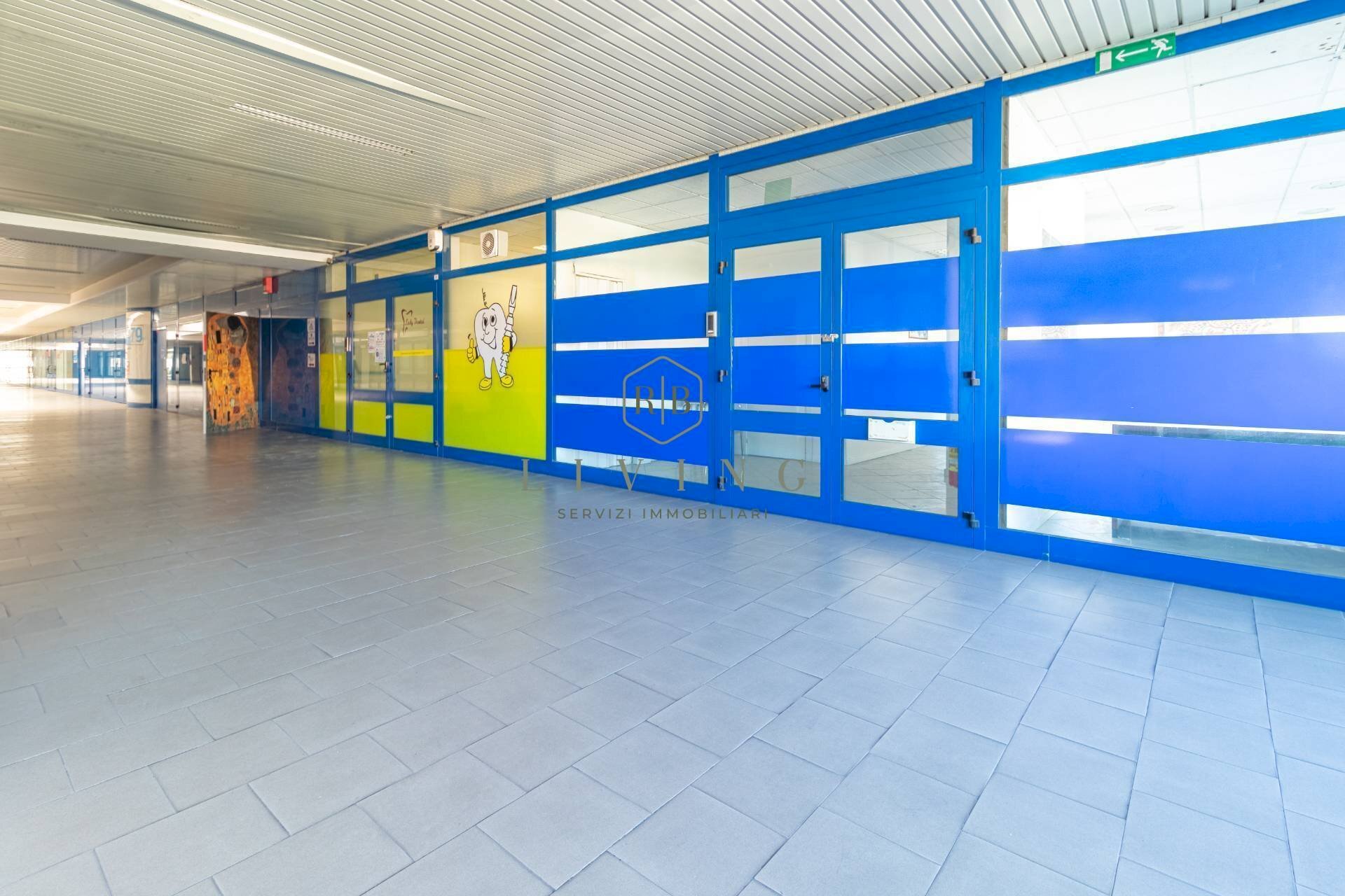 Foto 3 - Office Via Pasubio
 
36, San Benedetto del Tronto - photo 3