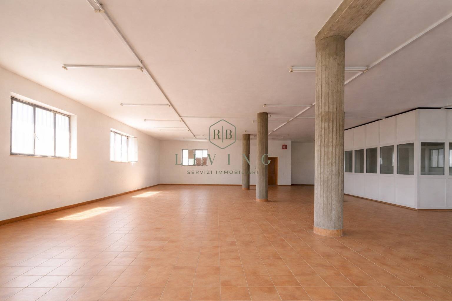 Foto 3 - Magazzino Grottammare - foto 3