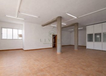 Foto 2 - Magazzino Grottammare - foto 2