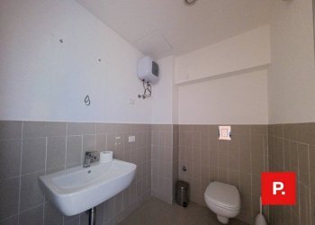 Foto 10 - Locale Commerciale Via Cesare Battisti, Caserta - foto 10