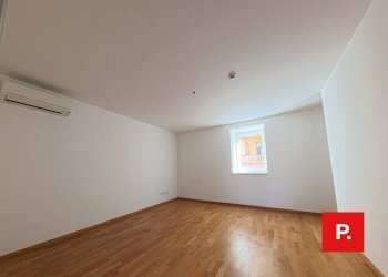 Foto 11 - Locale Commerciale Via Cesare Battisti, Caserta - foto 11