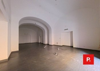 Foto 34 - Locale Commerciale Via Cesare Battisti, Caserta - foto 34