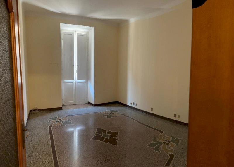 Office Savona (neighborhood Centro) - photo 2