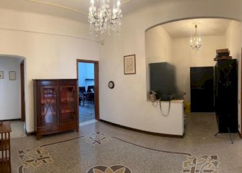 Office Savona (neighborhood Centro) - photo 1