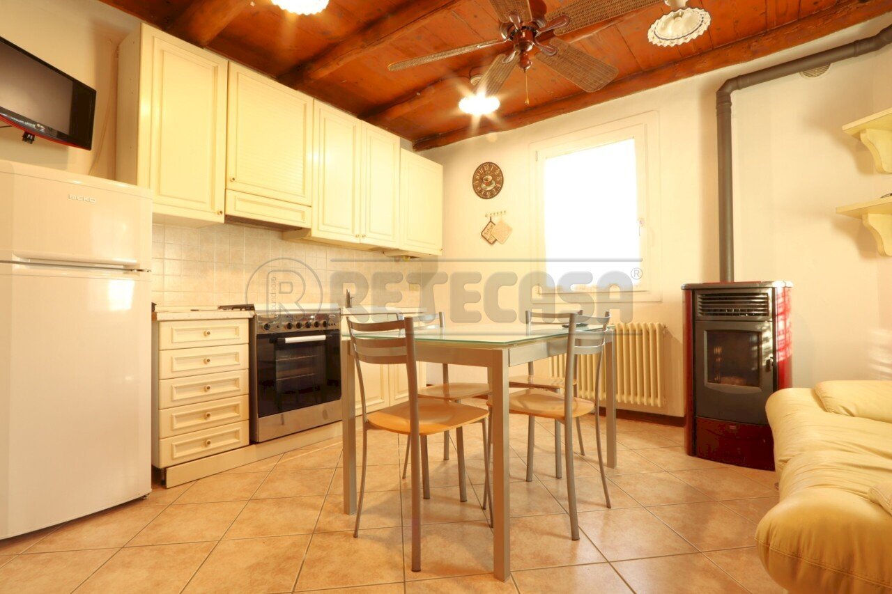 IMG_5468.JPG - Portion of a house Via Giovanni Falcone 12, Arcugnano - photo 1