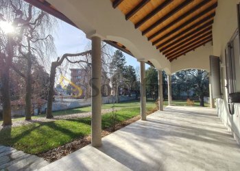 porticato - Villa Marnate - foto 5