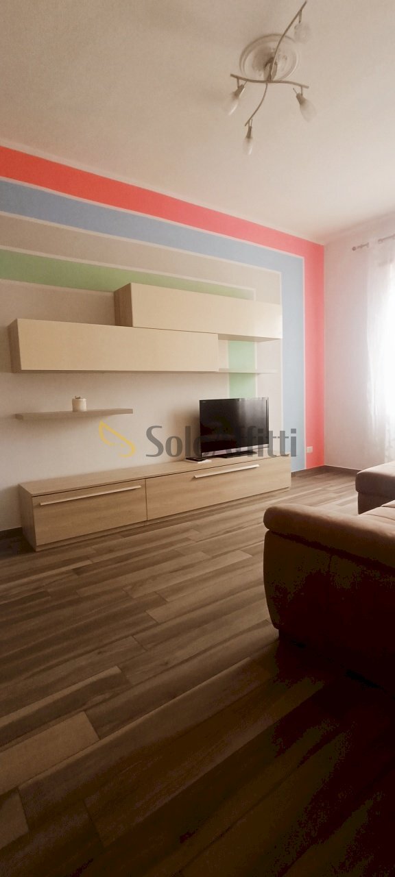 salotto - Trilocale Corso Giovanni Agnelli 110, Torino (zona Santa Rita) - foto 3