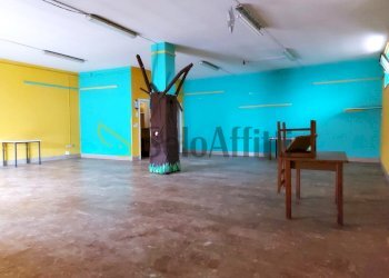 Fiumicino, Isola Isola Sacra - negozio locale maga - Locale Commerciale Via Condino, Fiumicino - foto 9