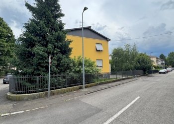 IMG_E4298.JPG - Apartment Via Giacomo Leopardi, Collecchio - photo 3