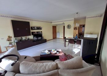 WhatsApp Image 2026-02-02 at 08.55.51 (1).jpeg - Villa a Schiera via Trieste, Novafeltria - foto 13