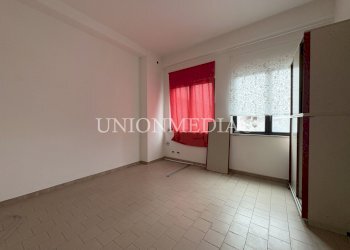 1 sarzana studio medico o attivita professionale.j - Locale Commerciale Sarzana - foto 1