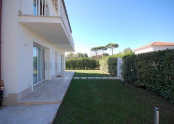 DSC_0102.JPG - Villa Via Calabria 35, Pietrasanta - foto 3