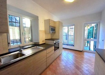 8.jpg - Porzione di casa Avegno - foto 8