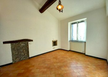 13.jpg - Porzione di casa Avegno - foto 13