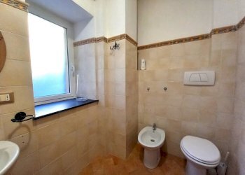 17.jpg - Porzione di casa Avegno - foto 18