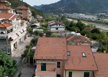 Immagine WhatsApp 2025-08-19 ore 09.39.13_027c587f - Villa Via Tremola 5, Ventimiglia - foto 3