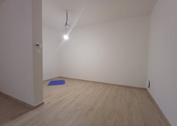 20260131_120212.jpg - Loft Viale Dante Alighieri 31, Sestri Levante - foto 9