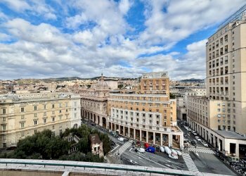 IMG_8479.jpg - Ufficio Piazza Dante 10/5, Genova (zona Carignano) - foto 3