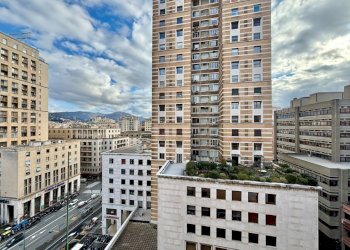 IMG_8459.jpg - Ufficio Piazza Dante 10/5, Genova (zona Carignano) - foto 6