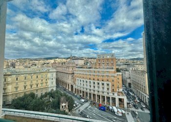 IMG_8469.jpg - Ufficio Piazza Dante 10/5, Genova (zona Carignano) - foto 13