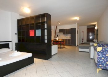 P1060229.JPG - Loft Vico Malatti 5, Genova - foto 7