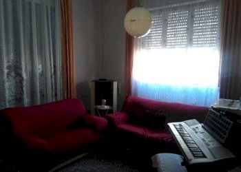 8.jpg - Porzione di casa Camaiore - foto 6