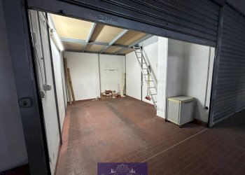 WhatsApp Image 2026-02-02 at 15.48.32 (1).jpeg - Posto Auto Via della Villa Demidoff, Firenze (zona Santa Maria Novella) - foto 1