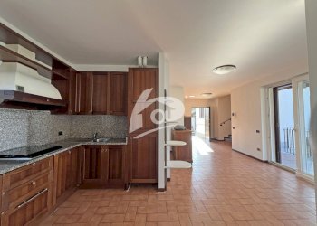 cucina - Villa a Schiera Via San Rocco 9, Laveno-Mombello - foto 7