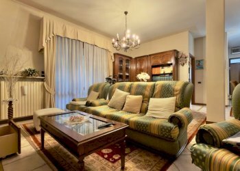 IMG_3575.jpg - Villa Via I Maggio, Castegnato - foto 8