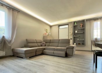 IMG_3284.jpg - Villa a Schiera Via della Fonte, Nave - foto 2