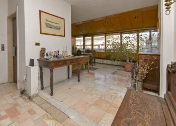 Ventimiglia 1-3.JPG - Attico Via Ventimiglia 76, Torino (zona Nizza Millefonti) - foto 8