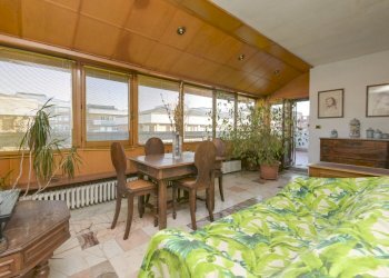 Ventimiglia 1-7.JPG - Attico Via Ventimiglia 76, Torino (zona Nizza Millefonti) - foto 12